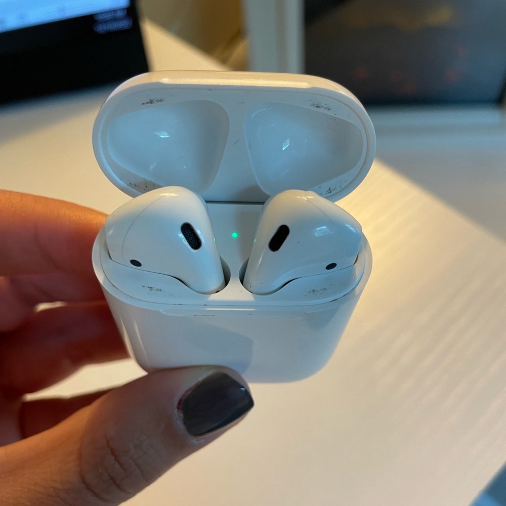 Airpods
